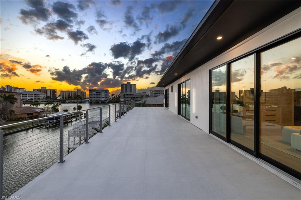 256 Trade Winds AVE