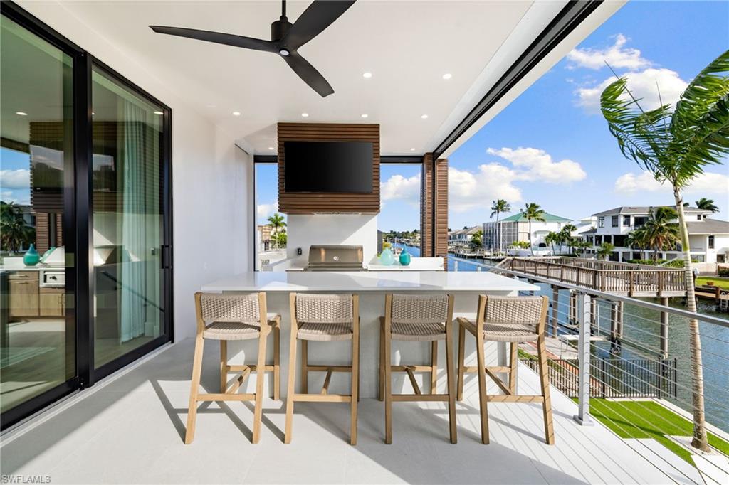 256 Trade Winds AVE