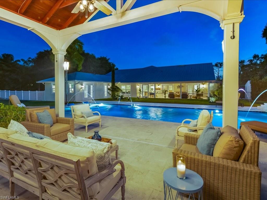 624 Ridge DR
