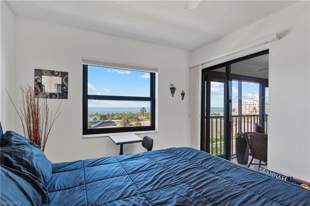 6895 Estero BLVD 552