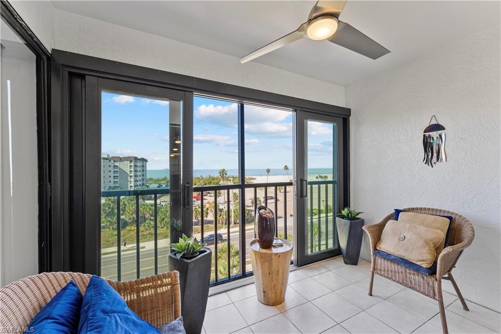 6895 Estero BLVD 552