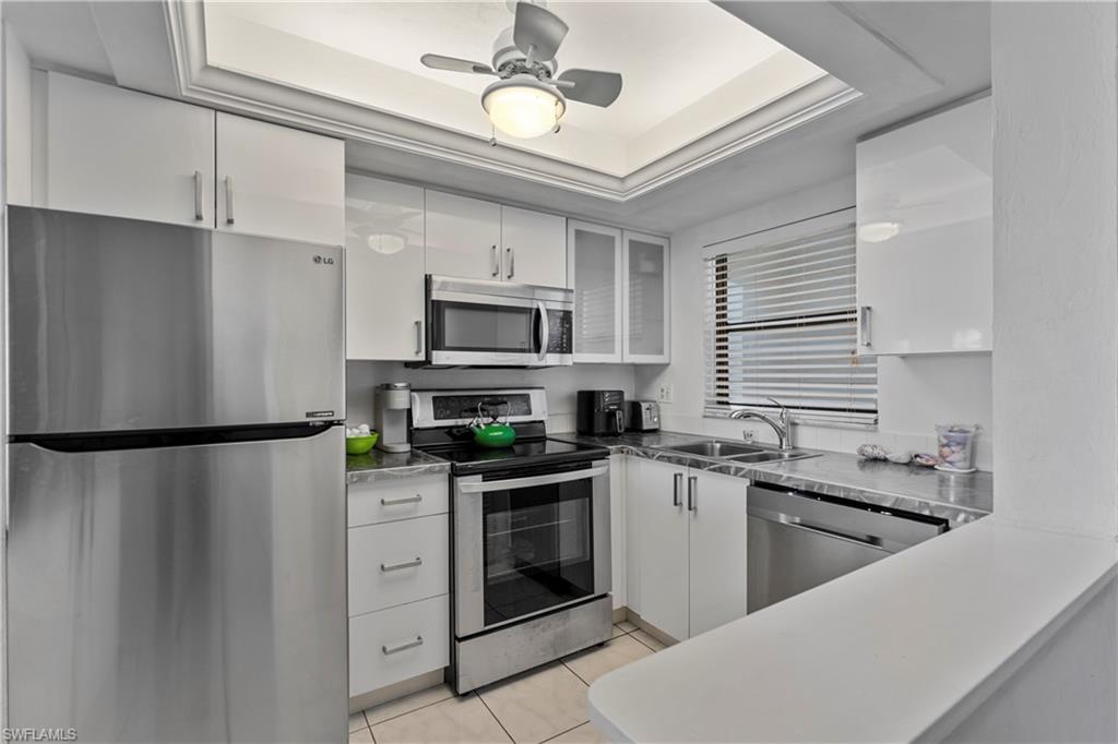 6895 Estero BLVD 552