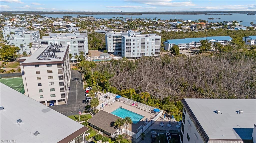 6895 Estero BLVD 552