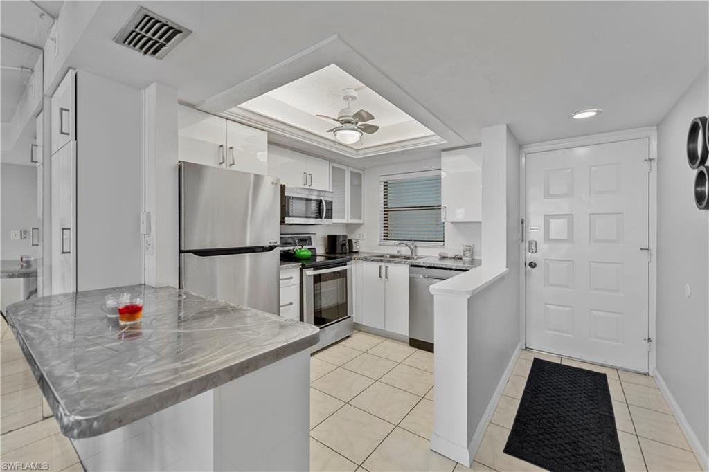 6895 Estero BLVD 552