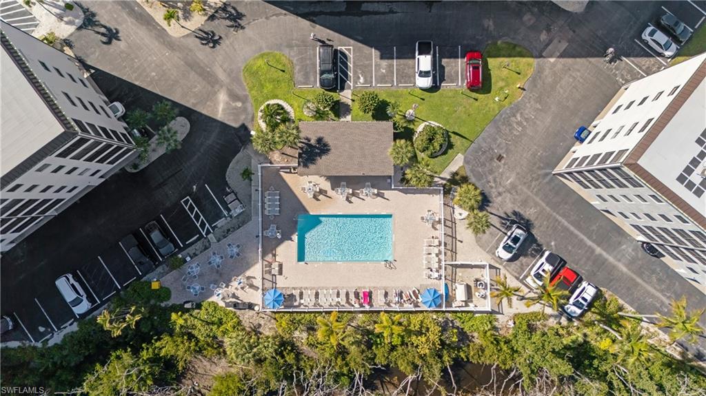 6895 Estero BLVD 552