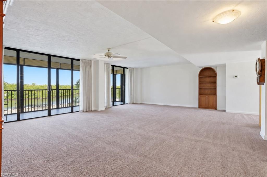 11 Bluebill AVE 203