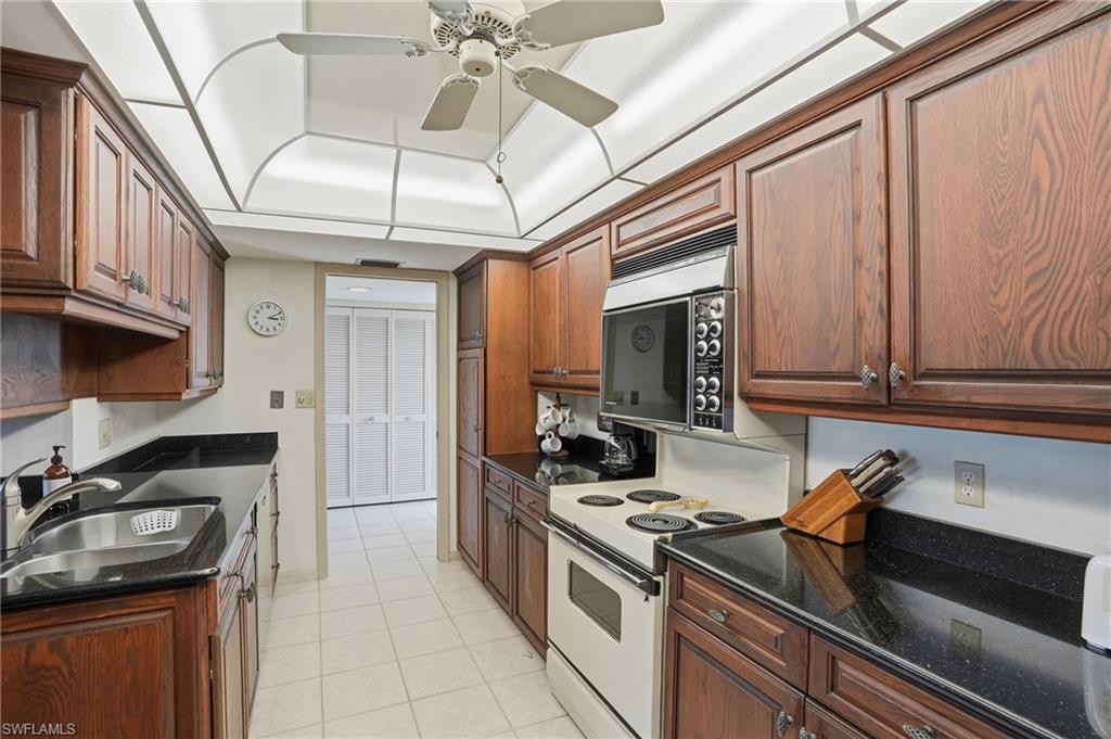11 Bluebill AVE 203