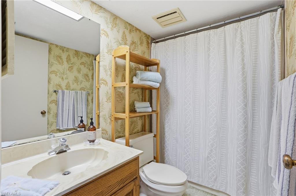 11 Bluebill AVE 203