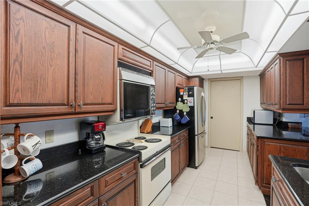 11 Bluebill AVE 203
