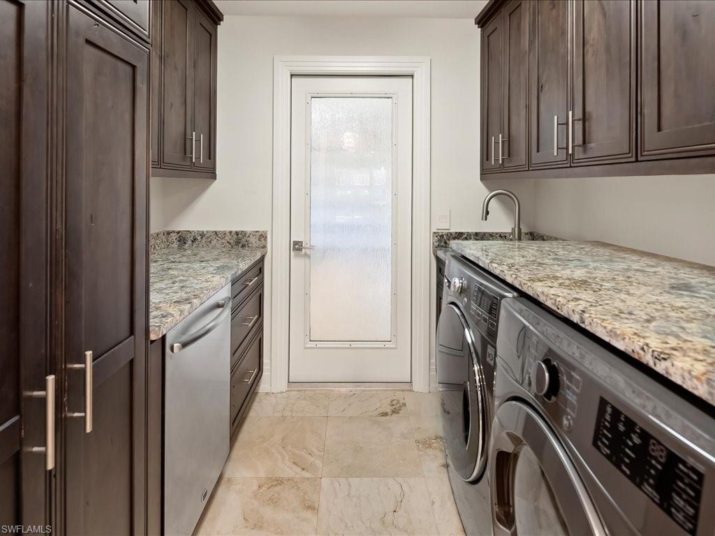 27080 Flossmoor DR