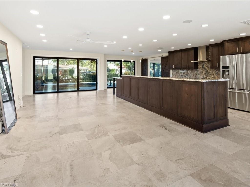 27080 Flossmoor DR