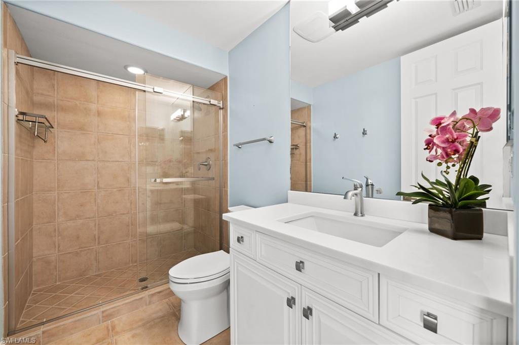 441 4th AVE S 304