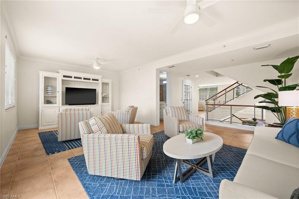 441 4th AVE S 304