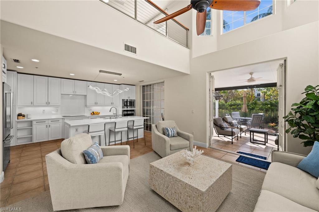 441 4th AVE S 304