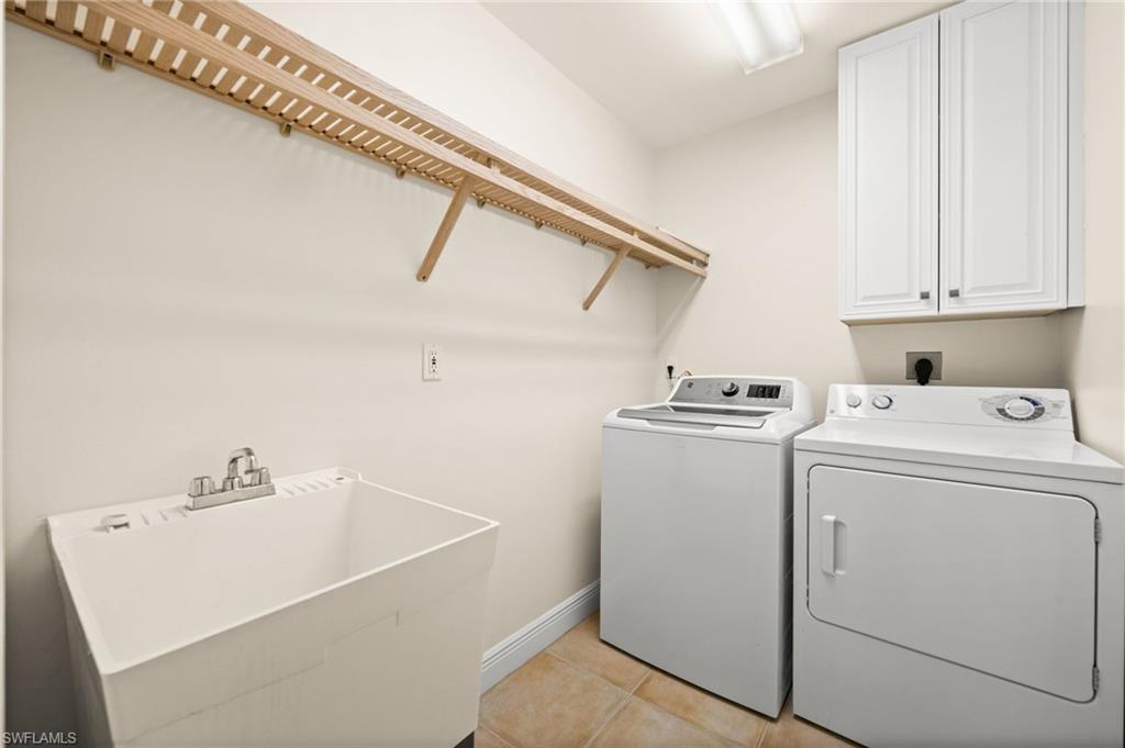 441 4th AVE S 304