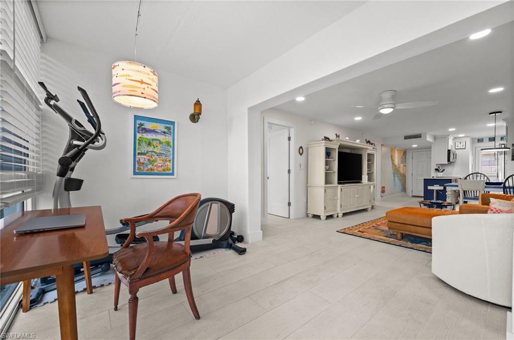 1021 3rd ST S 112