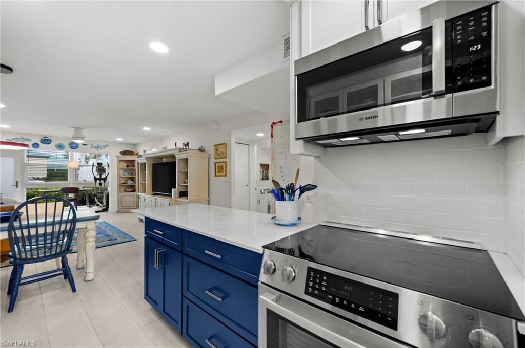 1021 3rd ST S 112