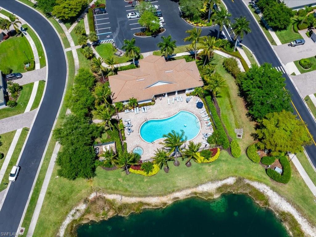 16196 Parque LN