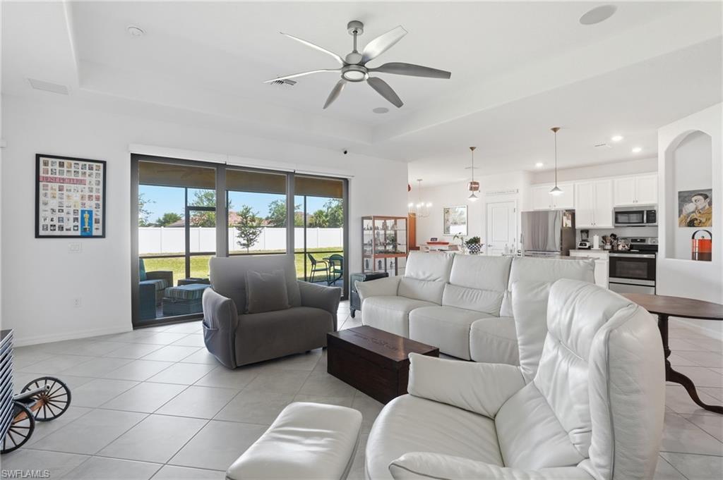 3324 Altimira DR