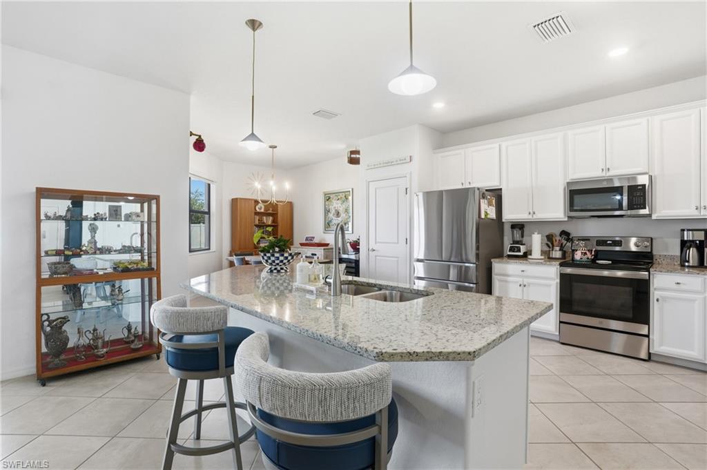 3324 Altimira DR