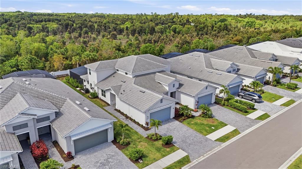 9194 Cayman DR