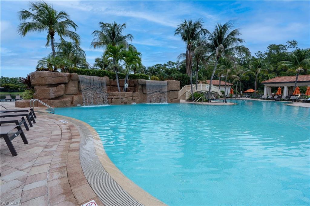 9596 Trevi CT 5422