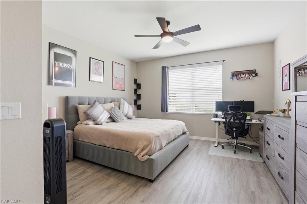 20038 Serre DR