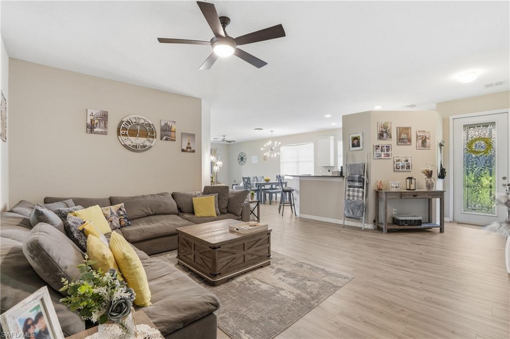 20038 Serre DR