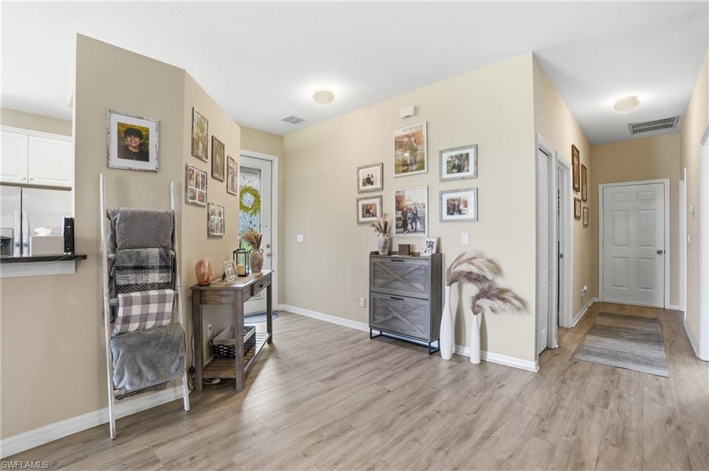 20038 Serre DR