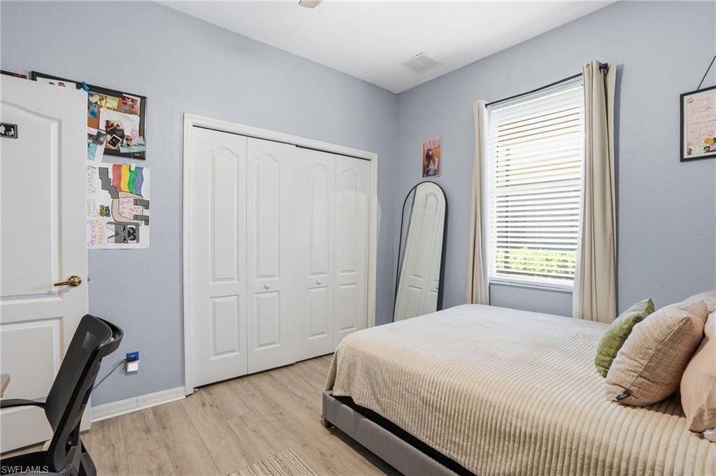 20038 Serre DR