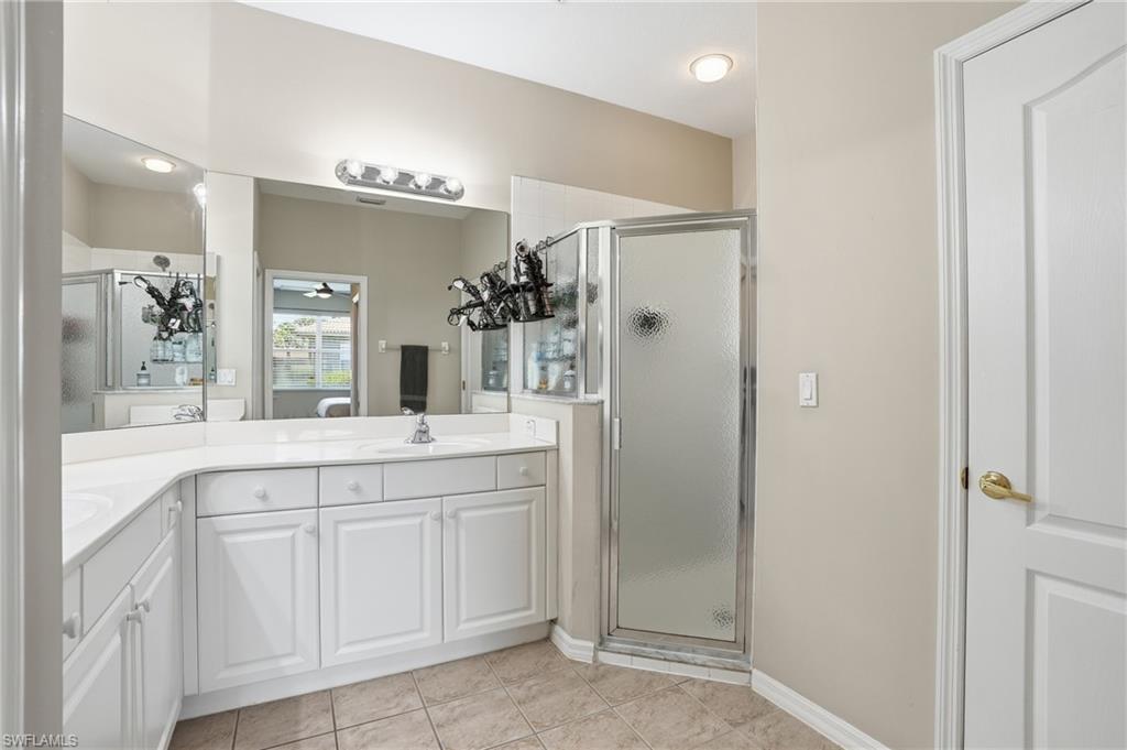 20038 Serre DR