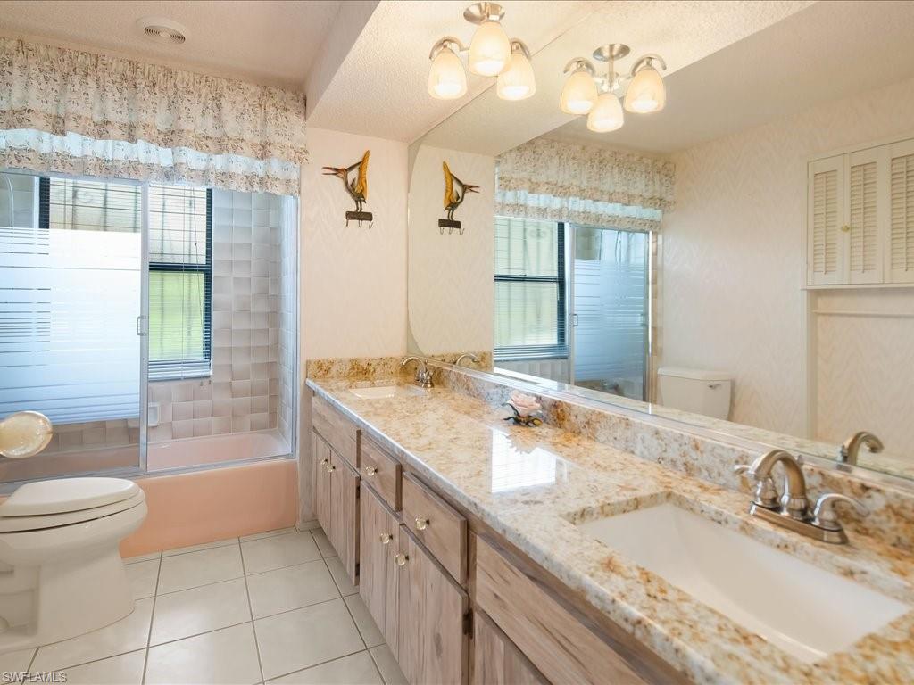 2428 Duchess CT