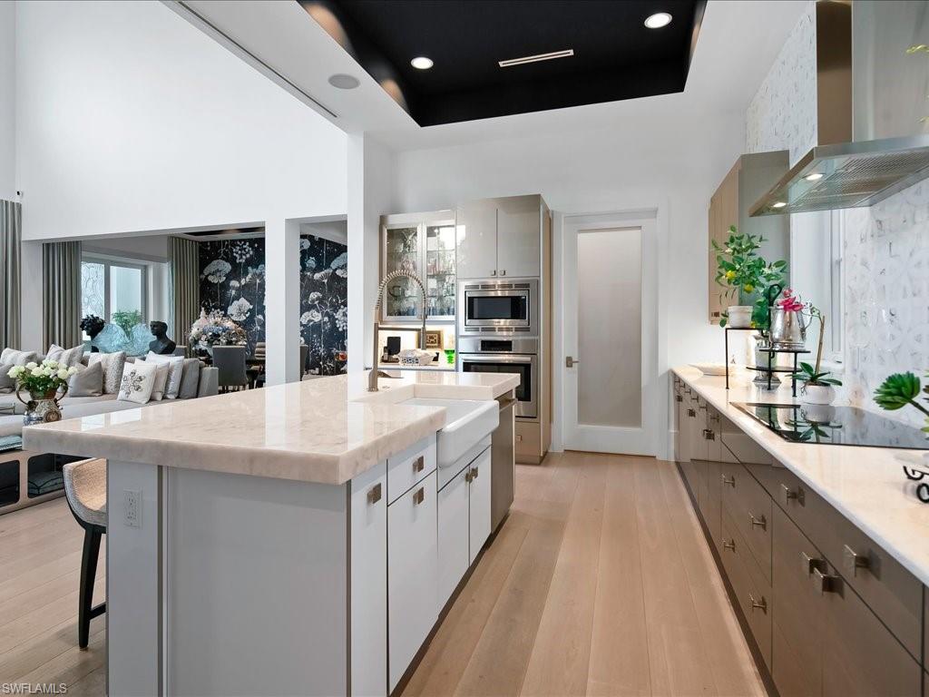 9193 Mercato WAY