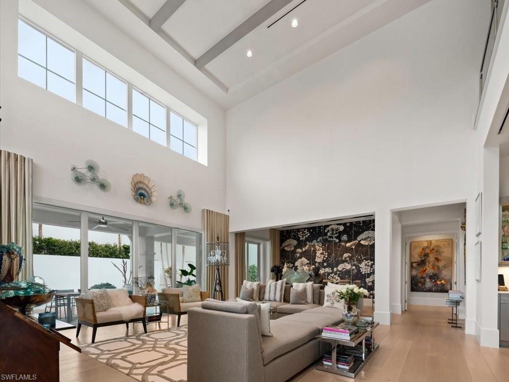 9193 Mercato WAY