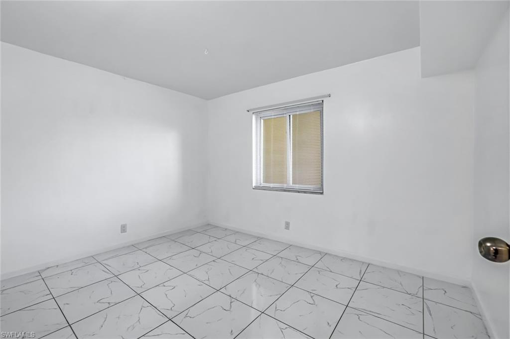 1000 Manatee RD A306