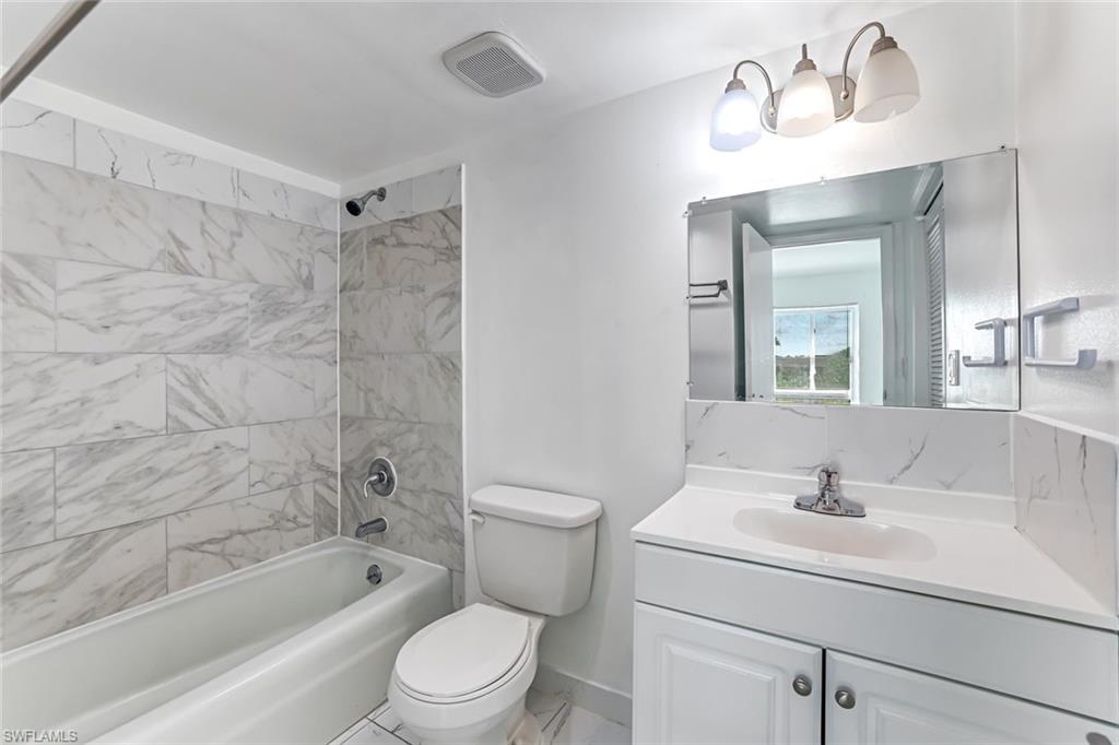 1000 Manatee RD A306