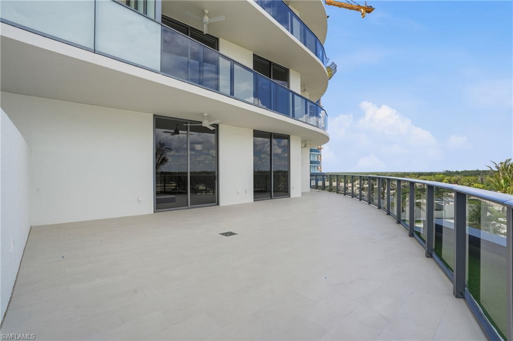 5100 Seagrass BLVD 201