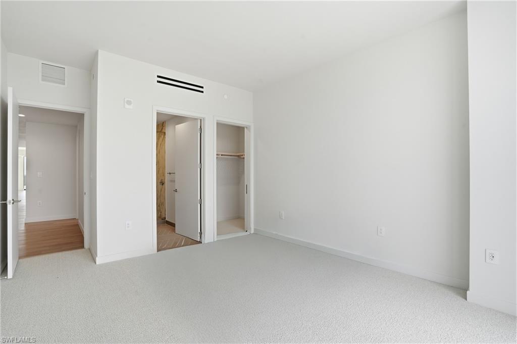 5100 Seagrass BLVD 201