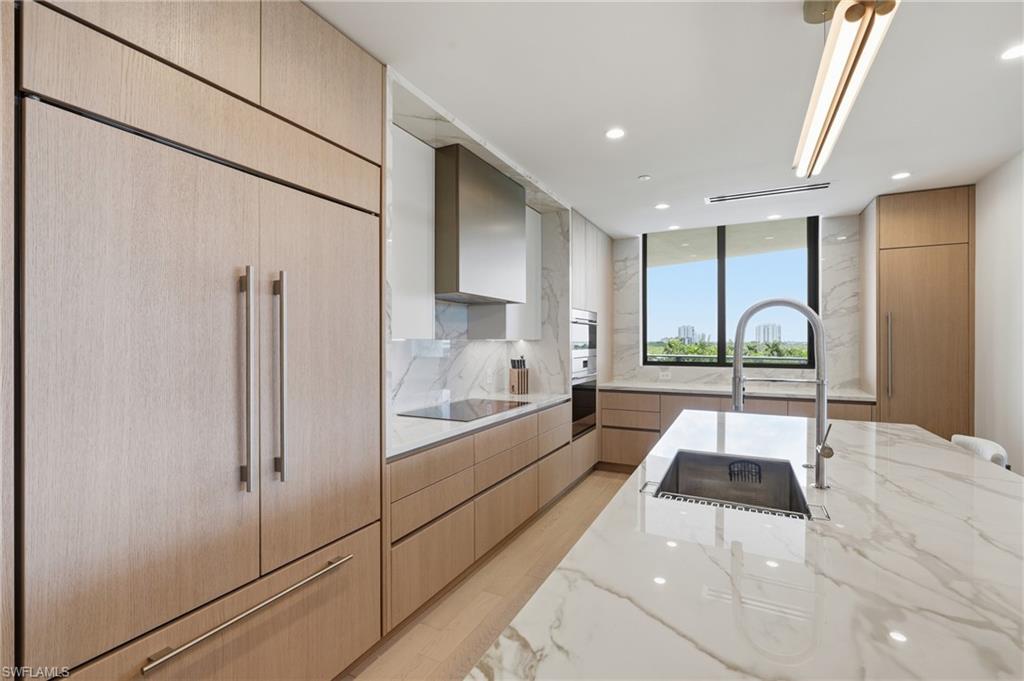 5100 Seagrass BLVD 306