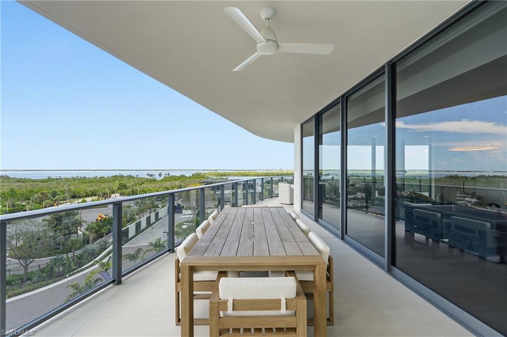 5100 Seagrass BLVD 306