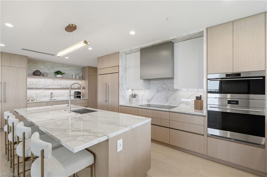5100 Seagrass BLVD 306