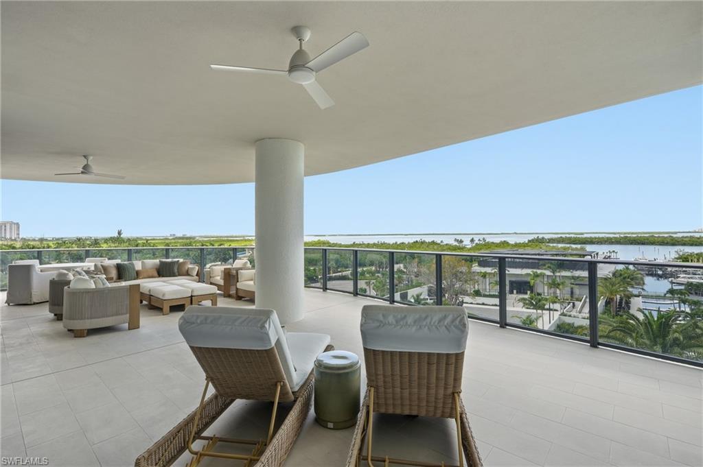 5100 Seagrass BLVD 306