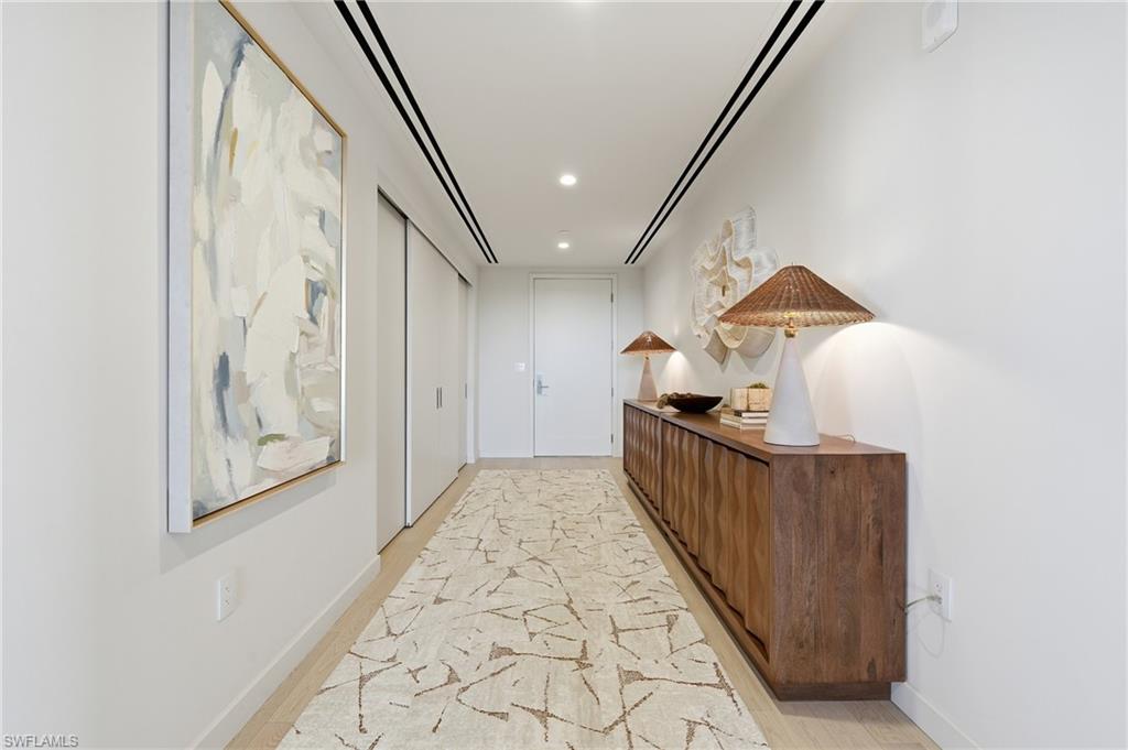 5100 Seagrass BLVD 306