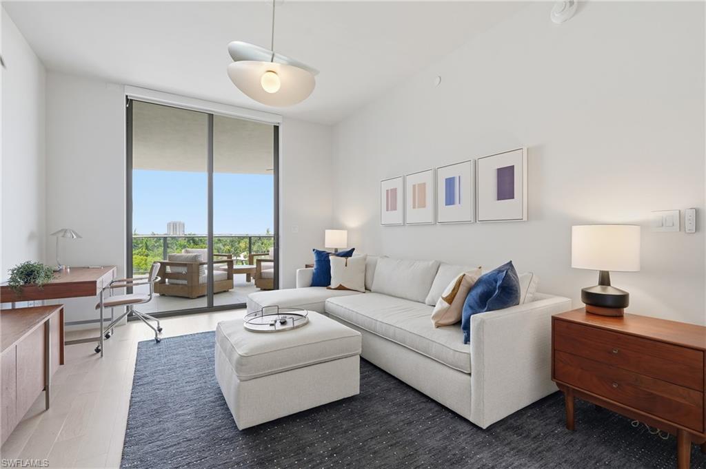 5100 Seagrass BLVD 306