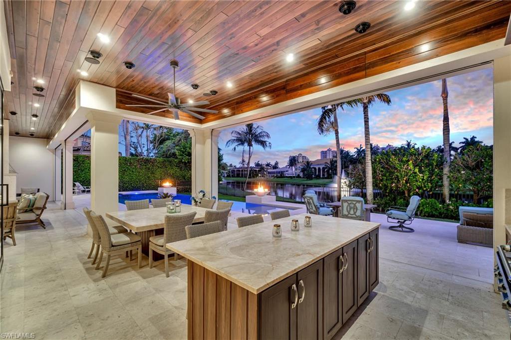 385 Colony DR
