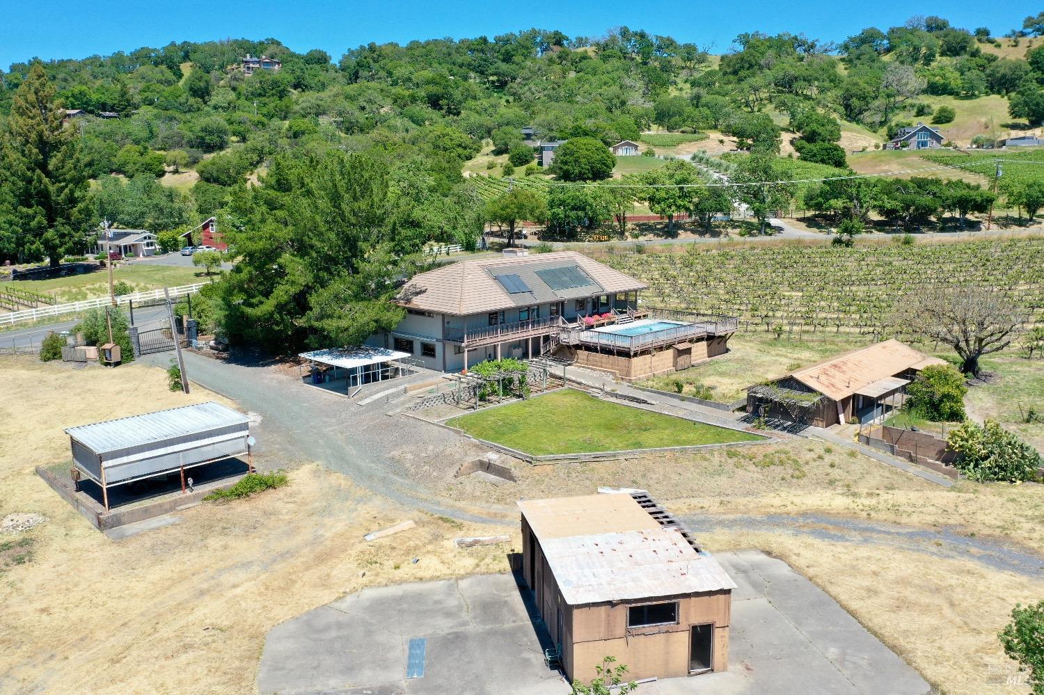 590-5775 Pleasant Ave