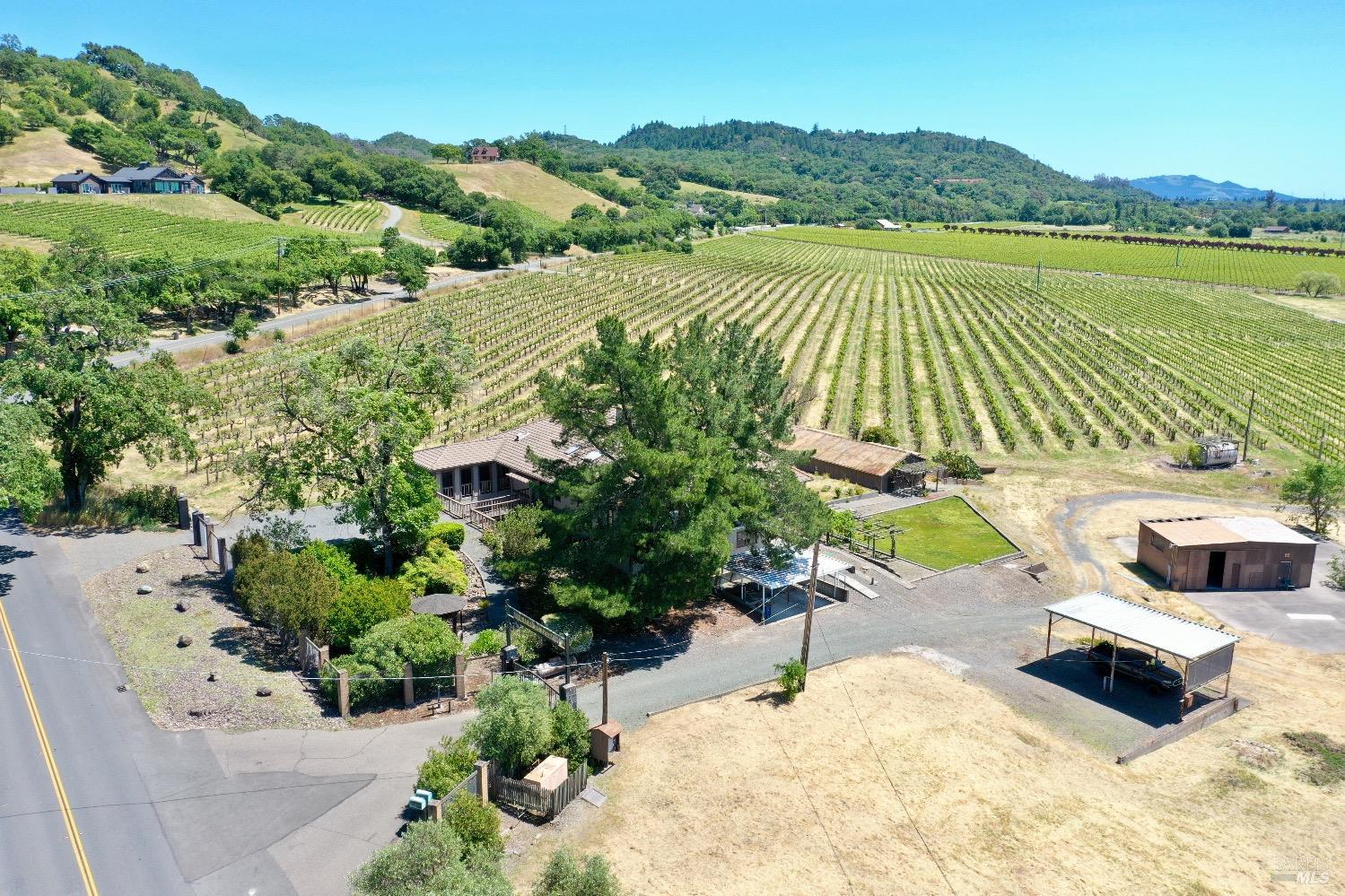 590-5775 Pleasant Ave