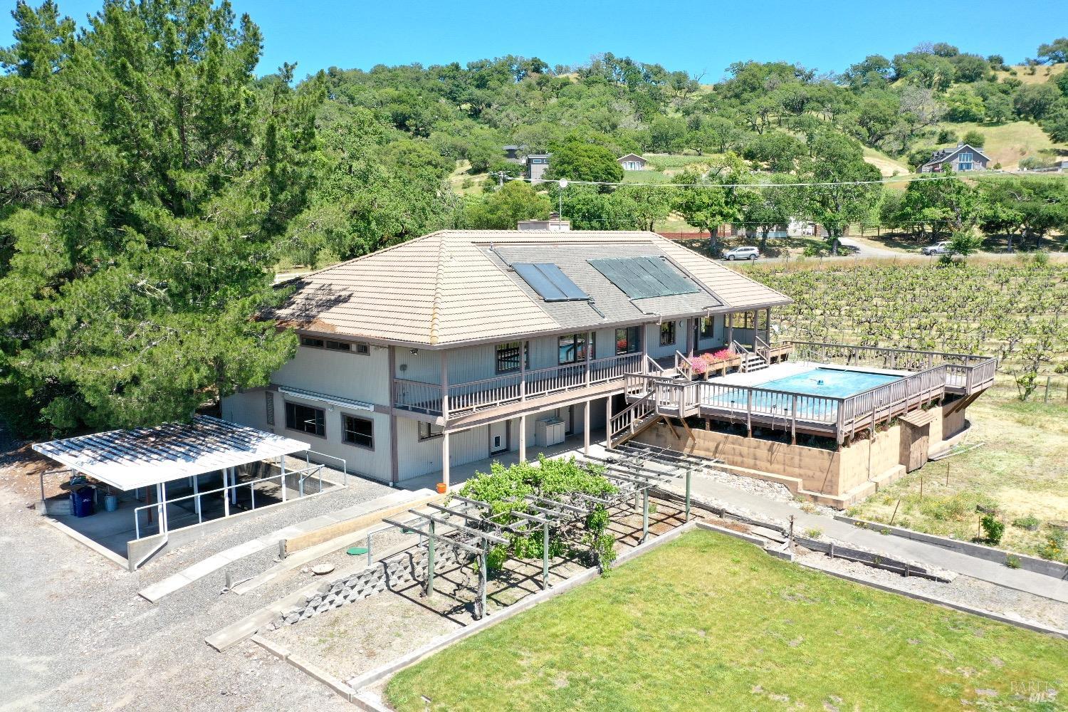 590-5775 Pleasant Ave