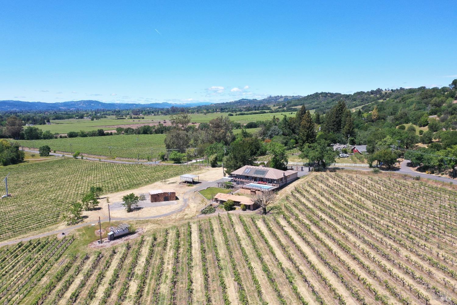 590-5775 Pleasant Ave