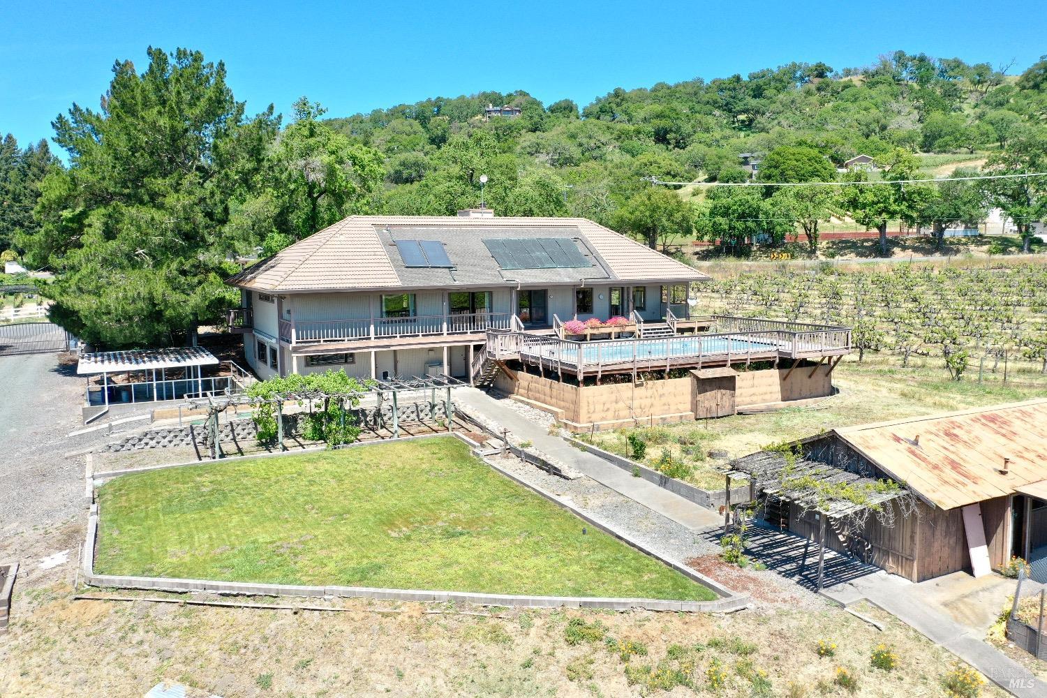 590-5775 Pleasant Ave